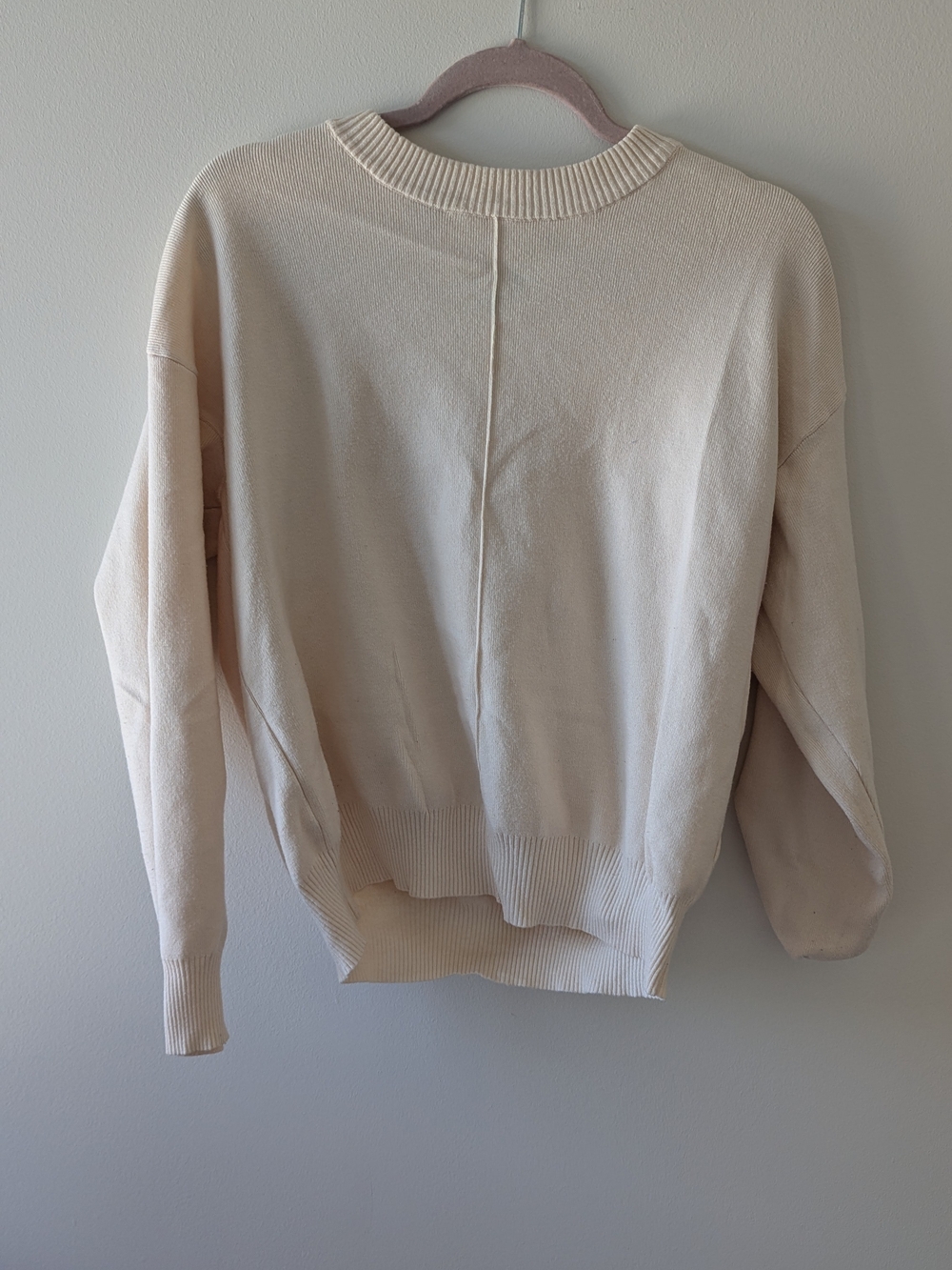 Source Unknown Cream Crewneck Women's Sweater